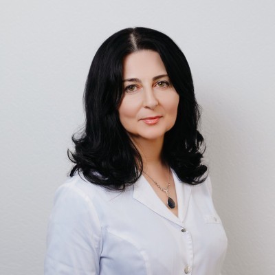 Туганова Эвелина Георгиевна